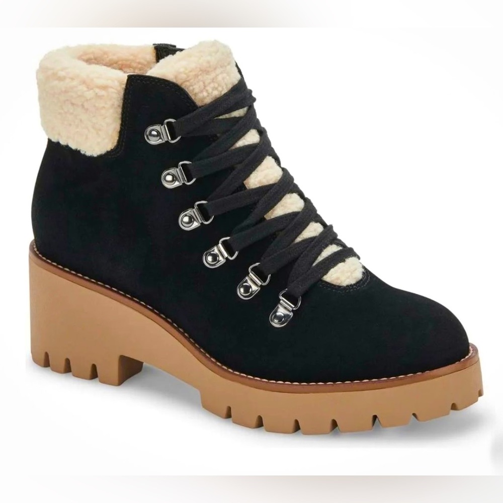 Blondo waterproof women’s boot size 9